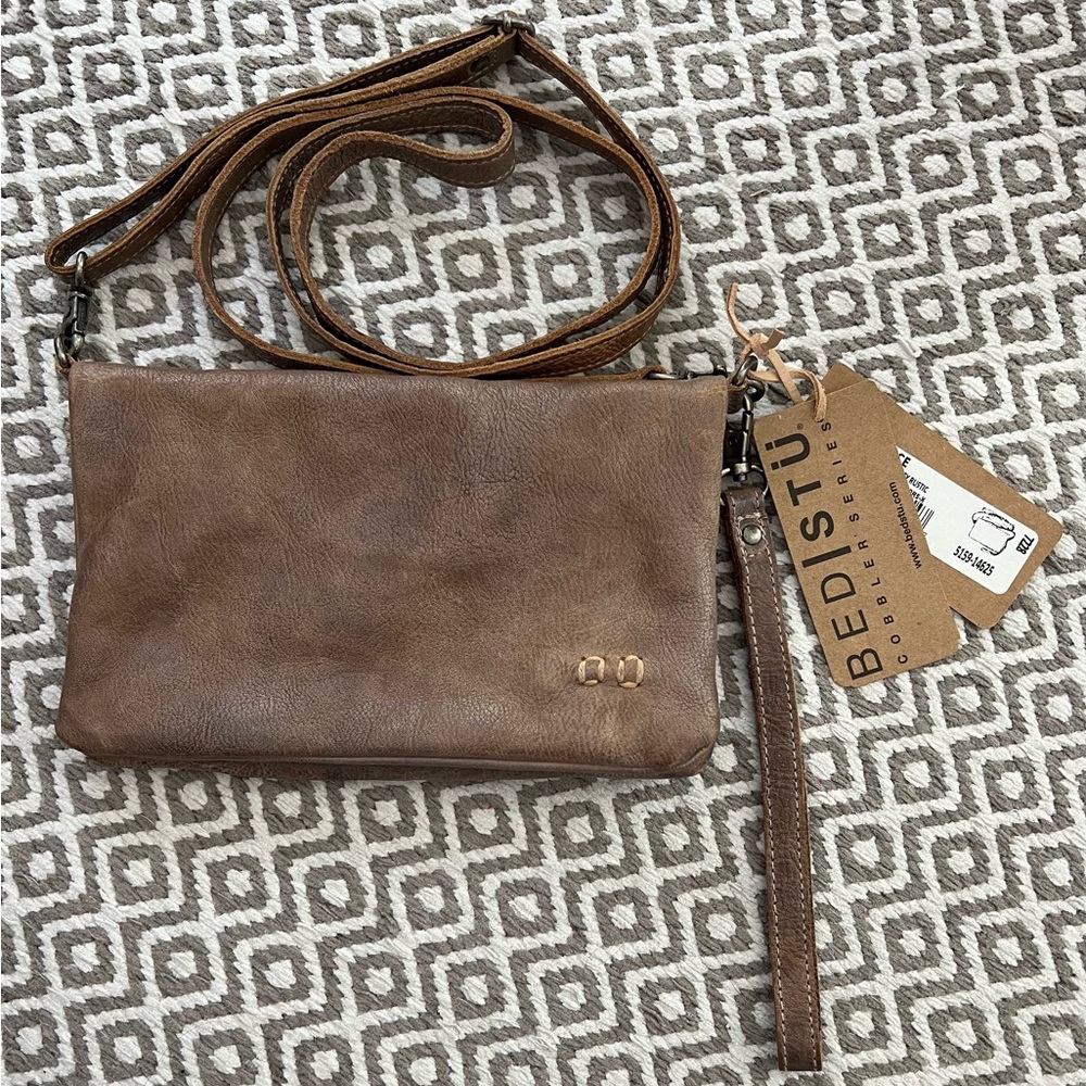 BedStu Cadence - Light Grey Rustic -EXCELLENT CONDITION! Bag/Wallet.